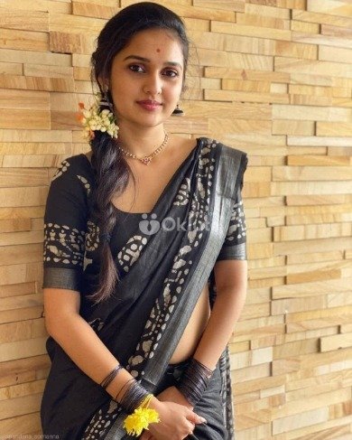 model Call Girls in Dwarka